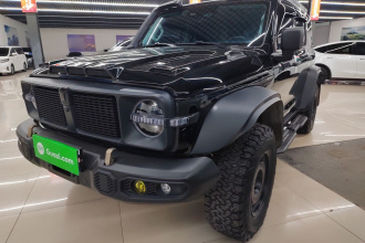 坦克300 2023款 2.0T 铁骑02