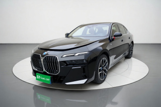 宝马7系 2023款 735Li M运动套装