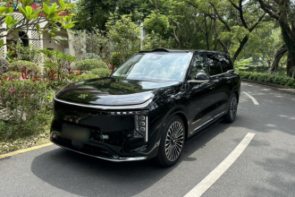 智己汽车 智己LS9 2026款 66 Ultra
