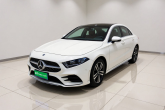 奔驰A级 2019款 改款 A 180 L 运动轿车