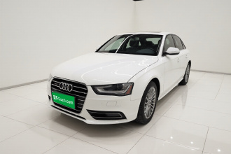 奥迪A4L 2016款 35 TFSI 典藏版 自动标准型