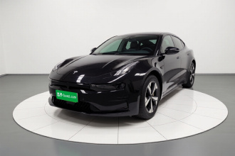 极氪001 2022款 长续航双电机 WE版