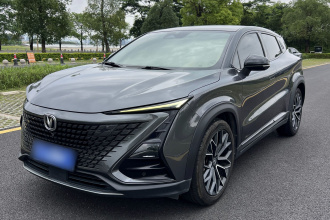 长安UNI-T 2022款 1.5T 尊贵型