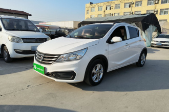 宝骏310 2020款 1.2L 手动舒适型