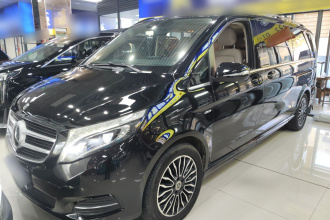 奔驰V级 2018款 V 260 L 尊贵加长版 国VI