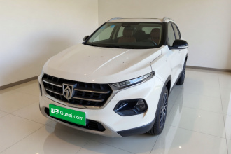 宝骏510 2017款 1.5L 手动豪华型