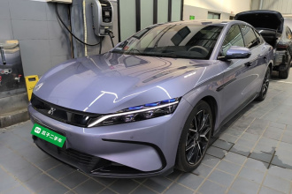 比亚迪 汉 2024款 EV 荣耀版 610KM四驱天神之眼智驾型