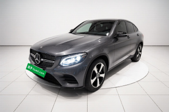 奔驰GLC轿跑 2019款 GLC 200 4MATIC 轿跑SUV