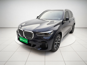 宝马X5(进口) 2022款 xDrive30i M运动套装