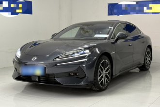 腾势Z9 2024款 1100km 四驱Max版