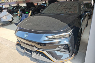 长安UNI-V 2025款 第三代 2.0T 劲擎型