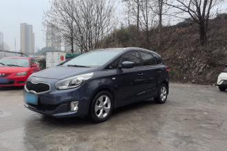 起亚 佳乐 2013款 2.0L 5座自动标准版 国IV