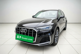 奥迪Q7 2021款 55 TFSI quattro S line运动型