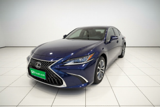 雷克萨斯ES 2023款 200 卓越版