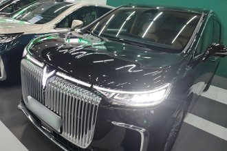 岚图汽车 岚图梦想家 2025款 PHEV 四驱旗舰鲲鹏版
