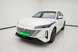 长安 逸动 2025款 蓝鲸 1.5T 500Bar尊贵型