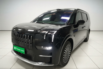 极氪009 2024款 七座过道版四驱 108kWh