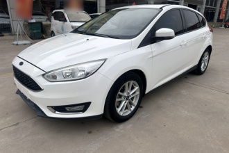 福特 福克斯 2015款 两厢 1.6L 自动风尚型