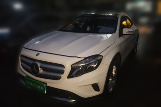 奔驰GLA 2015款 GLA 200 动感型