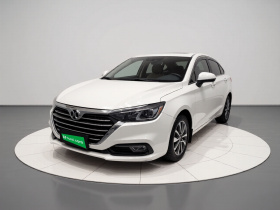 北京汽车 绅宝D50 2018款 1.5L 手动尊贵智驾版