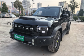 捷途旅行者 2023款 2.0T 四驱穿越PRO+