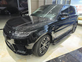 路虎 揽胜运动版 2022款 3.0 L6 耀黑版