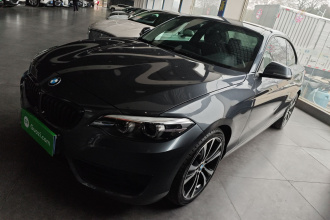 宝马2系(进口) 2019款 225i 运动设计套装