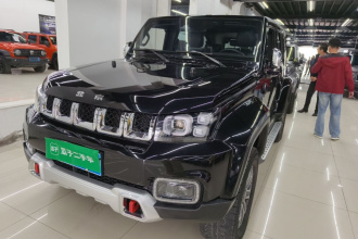 北京越野BJ40 2023款 2.0T 自动四驱城市猎人版侠客型