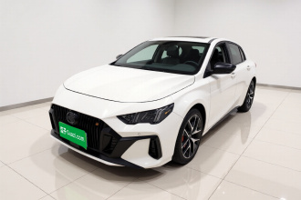 广汽传祺 影豹 2021款 270T DCT J16版