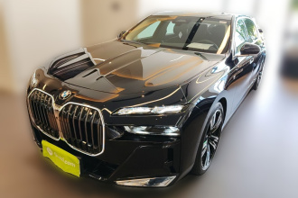 宝马7系 2023款 740Li 领先型 M运动套装