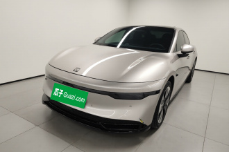 极氪007 2024款 后驱增强版 75kWh