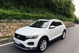 大众 T-ROC探歌 2020款 230TSI DSG两驱进取型