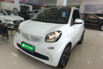 smart fortwo 2015款 1.0L 52千瓦硬顶激情版