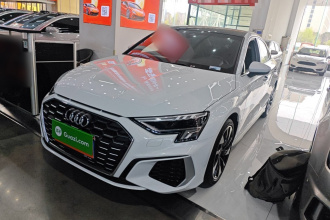 奥迪A3 2023款 A3L Limousine 35 TFSI 时尚运动型