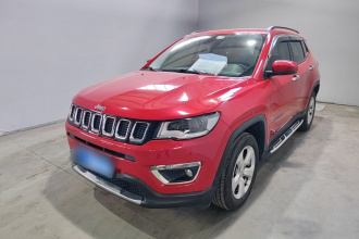 Jeep 指南者 2017款 200T 自动家享版