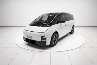 理想汽车 理想MEGA 2025款 Home 家庭特别版