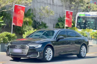 奥迪A6L 2022款 45 TFSI 臻选动感型