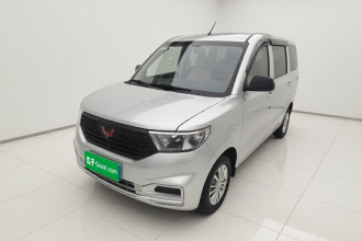 五菱汽车 五菱宏光V 2022款 1.5L劲取版电动助力LAR