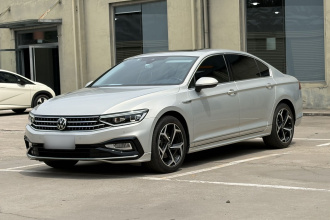 大众 迈腾 2023款 200万辆纪念版 330TSI DSG豪华型