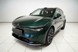 极氪7X 2025款 75kWh 后驱智驾版