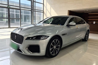 捷豹XFL 2021款 XFL 2.0T P200 两驱精英豪华版