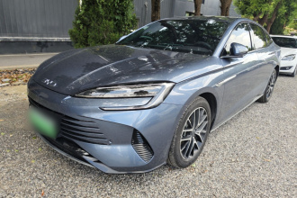 比亚迪 海豹07 DM-i 2025款 DM-i 1.5L 125km 尊贵型