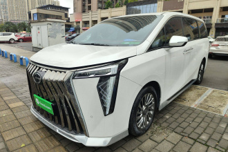 广汽传祺 传祺M8 2023款 宗师系列 400T 旗舰版