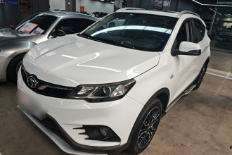 东南DX3 2018款 1.5L 手动尊贵型