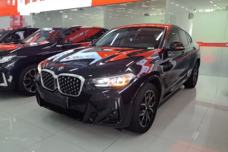 宝马X4 2022款 xDrive 25i M运动套装