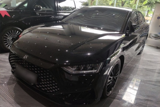 比亚迪 汉 2022款 DM-i 121KM 尊荣型