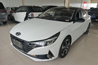现代 伊兰特 2021款 1.5L CVT LUX尊贵版
