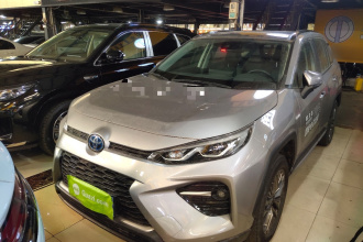 丰田 威兰达 2023款 双擎 2.5L E-CVT四驱尊贵版