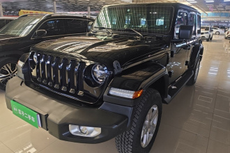 Jeep 牧马人 2019款 2.0T Sahara 四门版 国VI