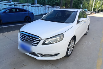 奔腾B70 2014款 2.0L 自动豪华型